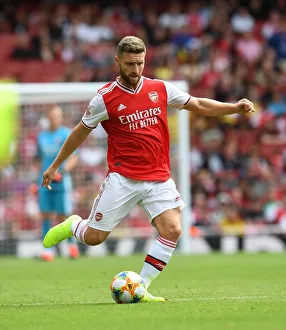 Mustafi's Emirates Showdown: Arsenal vs. Olympique Lyonnais