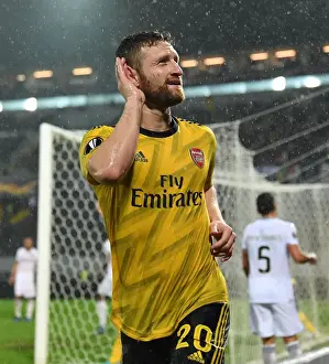 Mustafi's Game-Winning Goal: Arsenal Triumphs in Europa League Clash vs. Vitoria Guimaraes