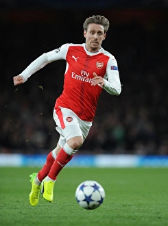 Nacho Monreal in Action: Arsenal vs. Bayern Munich, UEFA Champions League 2016-17