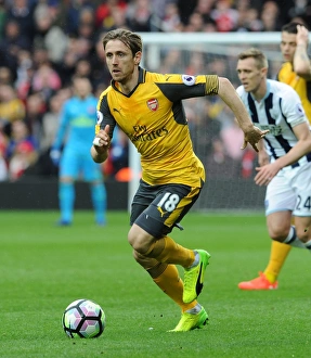 Nacho Monreal in Action: Arsenal vs. West Bromwich Albion, Premier League 2016-17