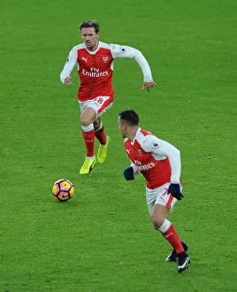 Arsenal V Crystal Palace 2016-17 Prints: Nacho Monreal in Action: Arsenal vs Crystal Palace, Premier League 2016-17