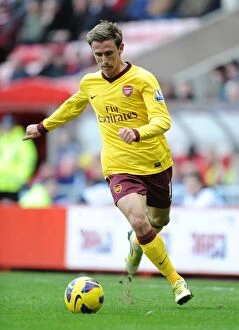 Images Dated 9th February 2013: Nacho Monreal in Action: Sunderland vs Arsenal, Premier League 2012-13