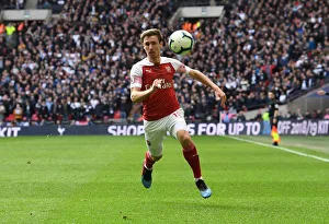 Nacho Monreal in Action: Tottenham Hotspur vs. Arsenal FC, Premier League 2018-19