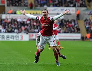 Swansea Prints: Nacho Monreal Scores First Arsenal Goal: Swansea City vs. Arsenal, Premier League 2012-13