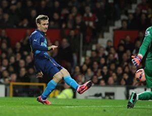 Images Dated 13th February 2009: Nacho Monreal's Stunning FA Cup Goal: Arsenal Stuns Manchester United (2015)
