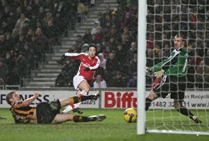 Hull City v Arsenal 2008-9 Collection: Nasri's Brilliant Strike: Arsenal's 3-1 Victory Over Hull City (17/1/2009)
