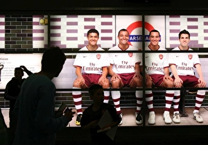 Images Dated 1st August 2007: New kit poster in the lower concourse