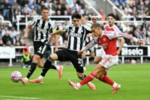 Newcastle United v Arsenal - Premier League
