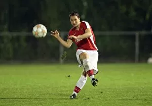Images Dated 9th October 2008: Niamh Fahey (Arsenal)