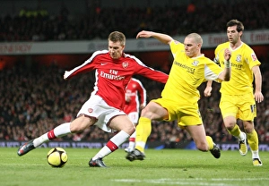 Nicklas Bendtner (Arsenal) Darren Purse (Cardiff)