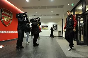 Images Dated 25th January 2011: Nicklas Bendtner (Arsenal) enters the stadium before the match. Arsenal 3: 0 Ipswich Town