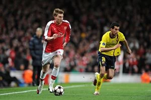 Images Dated 31st March 2010: Nicklas Bendtner (Arsenal) Sergio Busquets (Barcelona). Arsenal 2: 2 Barcelona