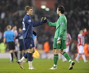 Nicklas Bendtner (Arsenal) Thomas Sorensen (Stoke). Stoke City 1:3 Arsenal Nicklas Bendtner (Arsenal) Thomas Sorensen (Stoke). Stoke City 1:3 Arsenal