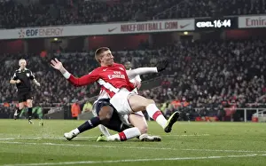 Nicklas Bendtner scores Arsenals goal under pressure Jloyd Samuel