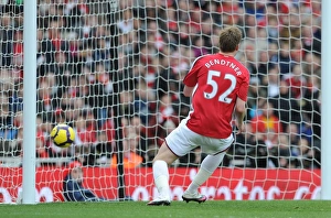 Nicklas Bendtner taps in Emmanuel Eboues cross to score the 1st Arsenal goal Nicklas Bendtner taps in Emmanuel Eboues cross to score the 1st Arsenal goal