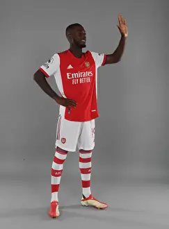Nicolas Pepe Kicks Off Arsenal's 2021-22 Season at London Colney