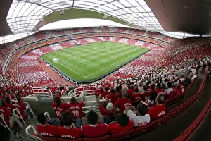 A Night to Remember: Dennis Bergkamp's Testimonial at Arsenal's Emirates Stadium (2006)