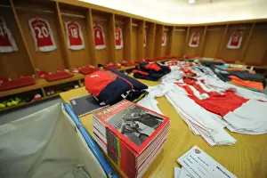 Arsenal V Bournemouth 2015-16 Prints: A Nod to the Past: Don Howe in Arsenal's Home Changing Room (2015-16)