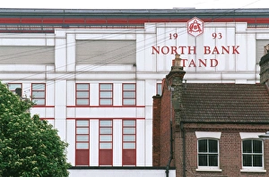 Images Dated 8th November 2005: The North Bank. Arsenal 3: 1 Liverpool. FA Barclays Premiership