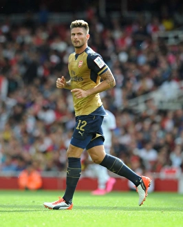 Arsenal V Olympique Lyonnais - Emirates Cup 2015/16 Prints: Olivier Giroud in Action: Arsenal vs. Olympique Lyonnais, Emirates Cup 2015
