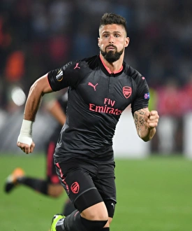 Red Star Belgrade V Arsenal 2017-18 Prints: Olivier Giroud in Action: Arsenal vs. Red Star Belgrade, Europa League 2017-18