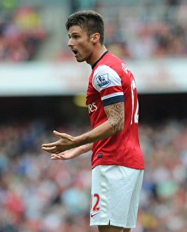 Arsenal V Aston Villa 2013-14 Prints: Olivier Giroud in Action: Arsenal vs Aston Villa, Premier League 2013-14