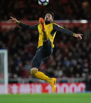 Olivier Giroud in Action: Arsenal's Win Against Middlesbrough, Premier League 2016-17