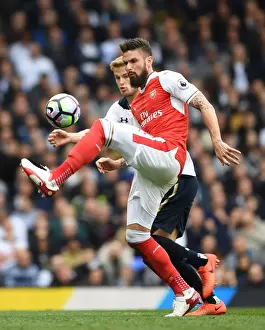 Tottenham Hotspur V Arsenal 2016-17 Prints: Olivier Giroud in Action: Tottenham Hotspur vs Arsenal, Premier League 2016-17