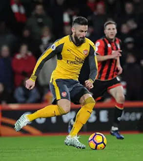 Olivier Giroud (Arsenal). AFC Bournemouth 3: 3 Arsenal. The Vitality Stadium, Bournemouth