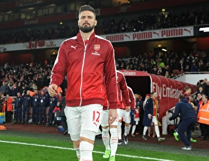 Arsenal V Southampton 2015-16 Prints: Olivier Giroud Gears Up for Arsenal vs. Southampton (2015-16)