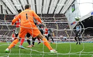 Olivier Giroud Scores Under Pressure: Newcastle United vs. Arsenal, Premier League 2014/15