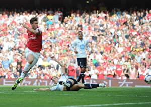 Olivier Giroud Scores the Winner: Arsenal vs. Tottenham, Premier League 2013-14