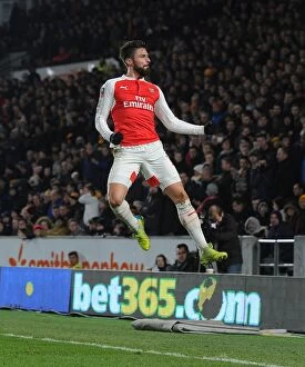 Images Dated 8th March 2016: Olivier Giroud's Brace: Arsenal Secure FA Cup Victory over Hull City
