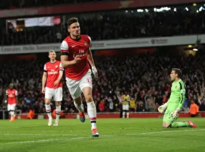 Olivier Giroud's Double: Arsenal's Thrilling 2-0 Victory over West Ham United (April 2014)