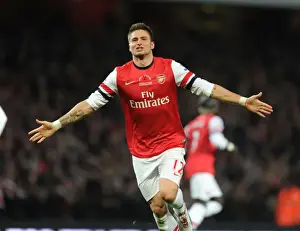 Olivier Giroud's Hat-Trick: Arsenal's Triumph over Fulham in the 2012-13 Premier League