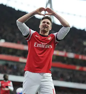 Arsenal V Reading 2012-13 Prints: Olivier Giroud's Hat-Trick: Arsenal's Victory Over Reading in the 2012-13 Premier League