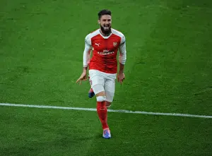 Olivier Giroud's Thrilling Goal: Arsenal FC vs Paris Saint-Germain, UEFA Champions League 2016-17