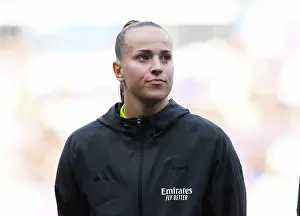 Olympic Lyonnais Women V Arsenal Women 2024-25 Prints: Olympique Lyonnais v Arsenal WFC - UEFA Women's Champions League Semi Final Second Leg Olympique Lyonnais v Arsenal