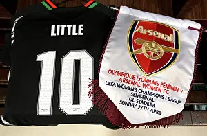 Olympic Lyonnais Women V Arsenal Women 2024-25 Prints: Olympique Lyonnais v Arsenal WFC - UEFA Women's Champions League Semi Final Second Leg Olympique Lyonnais v Arsenal