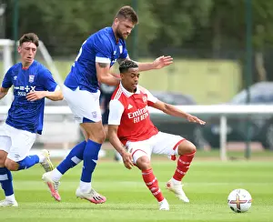 Omari Hutchinson: Arsenal's Shining Pre-Season Star Dazzles in Victory over Ipswich Town