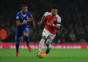 Oxlade-Chamberlain vs. Galloway: A Premier League Battle at Emirates Stadium