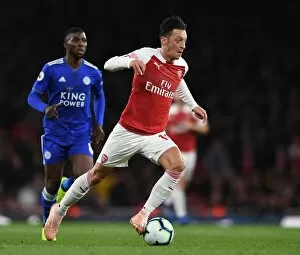 Arsenal v Leicester City 2018-19 Collection: Ozil 3 181022WAFC