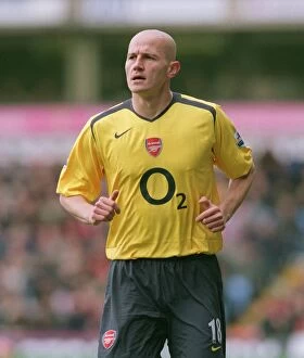 Images Dated 5th January 2006: Pascal Cygan (Arsenal). Aston Villa 0: 0 Arsenal. FA Premiership