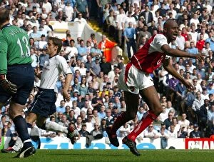 Images Dated 25th April 2004: Patrick Vieira celebrates scoring Arsenals 1st goal