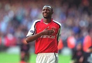 Arsenal v Chelsea FA Cup Final Collection: Patrick Vieira salutes the Arsenal fans after the match