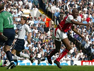 Patrick Vieira's Thrilling Goal: Arsenal's Historic FA Premiership Victory at White Hart Lane, 2003-2004