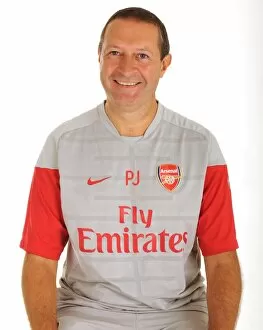 1st Team Player Images 2009-10 Collection: Paul Johnson (Arsenal equipment manager)