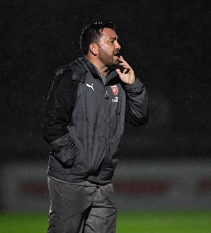Pedro Martinez Losa Guides Arsenal Women Against Everton Ladies in Pre-Season Clash