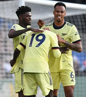 Pepe, Magalhaes, and Partey Celebrate Goal: Crystal Palace vs. Arsenal, Premier League 2020-21