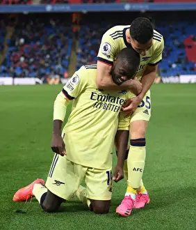 Pepe and Martinelli Celebrate Arsenal's Winning Goals vs Crystal Palace (2020-21)